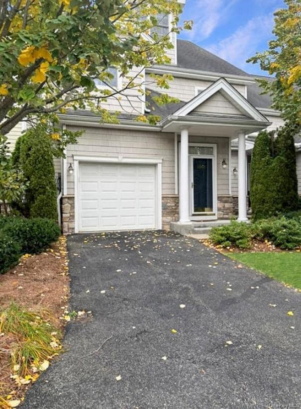 2003 Half Moon Bay Dr