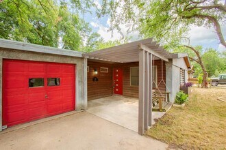 5403 Kings Hwy in Austin, TX - Building Photo - Building Photo