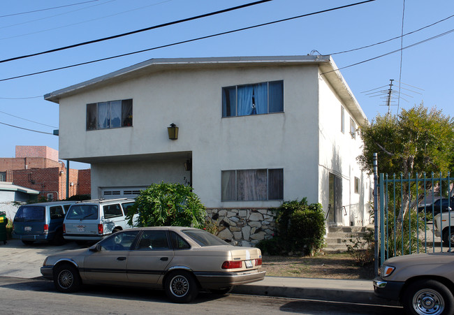 719 E 65th St in Inglewood, CA - Building Photo - Building Photo