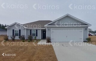 300 Hemlock Ct in Springfield, GA - Building Photo