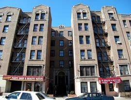 1565 Grand Concourse Apartments