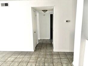 99 S 3rd St in Pensacola, FL - Building Photo - Building Photo
