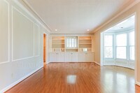 1330 Hillwood Dr photo'