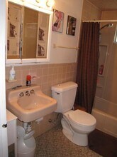 3 Calvin St, Unit 2 in Somerville, MA - Building Photo - Building Photo