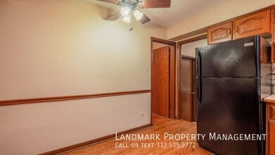 700 Ridge Rd in Lemont, IL - Foto de edificio - Building Photo