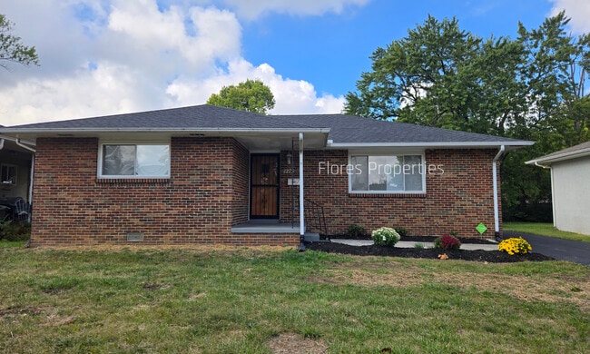 property at 1275 Geers Ave