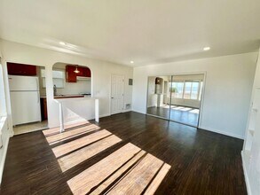 1406 Sassafras St in San Diego, CA - Building Photo - Building Photo