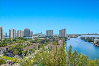 18151 NE 31st Ct, Unit 1709 in Aventura, FL - Foto de edificio - Building Photo
