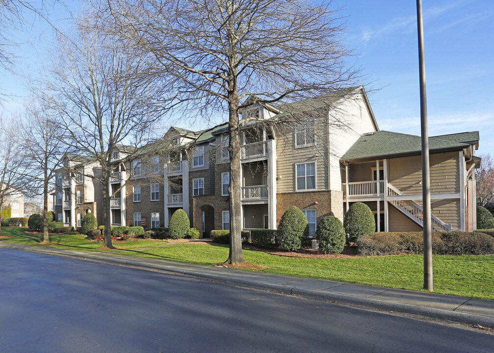 Camden Ballantyne in Charlotte, NC - Building Photo