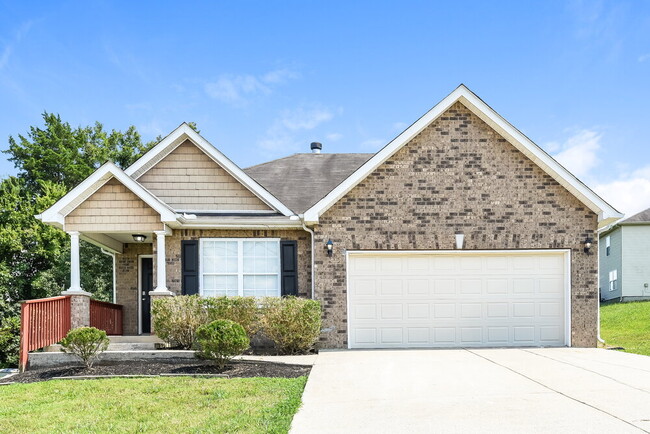 property at 1104 Modesto Ct