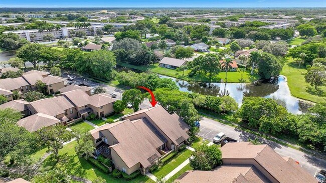 2242 NW 39th Ave in Coconut Creek, FL - Building Photo - Building Photo