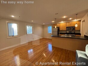 1110 Massachusetts Ave in Cambridge, MA - Building Photo - Building Photo