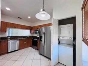 2622 SW 82nd Ave, Unit 104 in Miramar, FL - Building Photo - Building Photo