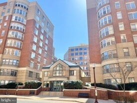 3830 9th St N, Unit 105W in Arlington, VA - Building Photo