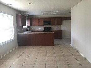 6406 Bonnie Chase Ln in Katy, TX - Building Photo - Building Photo