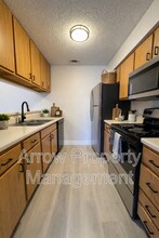 2340 N 44th St in Lincoln, NE - Building Photo - Building Photo