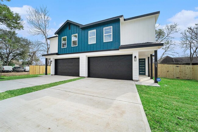 6425 Anderson Rd in Houston, TX - Building Photo - Building Photo