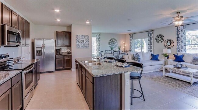 5522 Oxford Gray Rd in Zephyrhills, FL - Building Photo - Building Photo