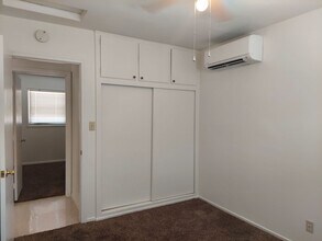 1037 W Willow Ave in Ridgecrest, CA - Building Photo - Building Photo