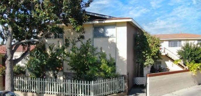 193 E Norton St in Long Beach, CA - Building Photo