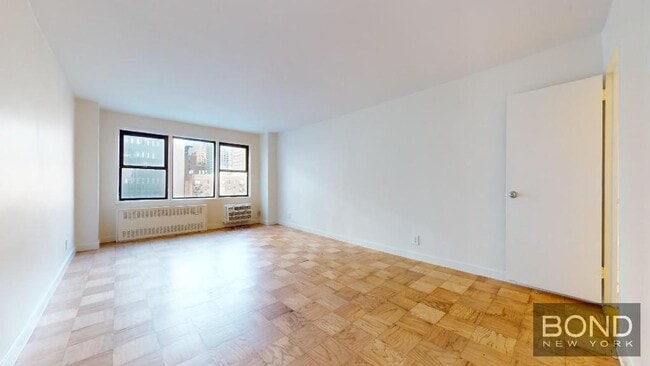 property at 236 E 36th St