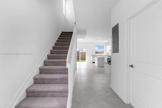 2803 SE 26th Ave in Homestead, FL - Building Photo - Building Photo