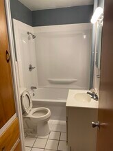 2107 52nd St, Unit 2017 in Des Moines, IA - Foto de edificio - Building Photo