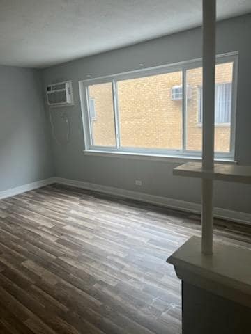 8741 S Cottage Grove Ave in Chicago, IL - Building Photo - Building Photo