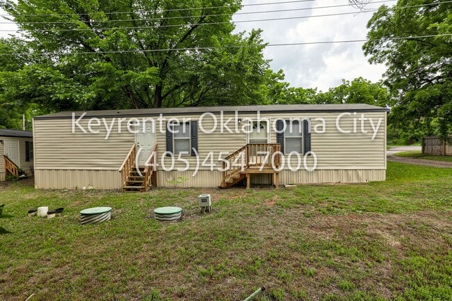 property at 3508 N Douglas Blvd