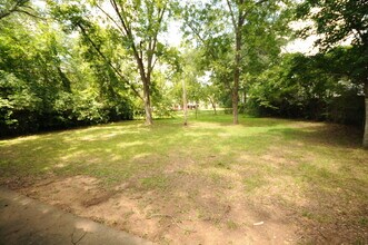 409 25th St E in Tuscaloosa, AL - Building Photo - Building Photo