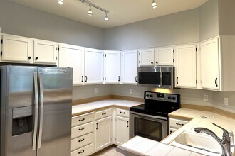 5400 Harbour Pointe Blvd in Mukilteo, WA - Building Photo - Building Photo