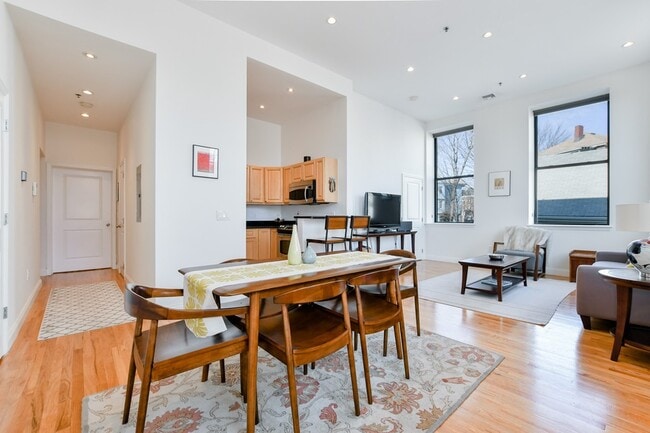 11 Wyman St in Boston, MA - Building Photo - Building Photo