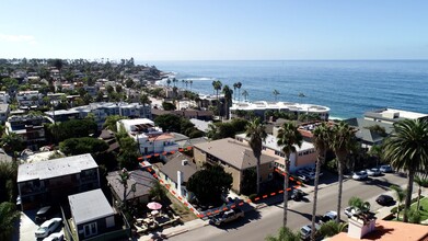 243 Bonair St in La Jolla, CA - Building Photo - Primary Photo