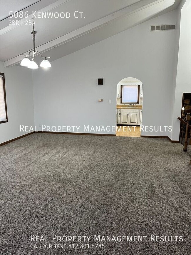 5086 Kenwood Ct in Newburgh, IN - Building Photo - Building Photo