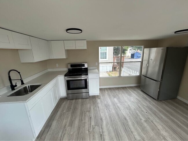 property at 5680 28th Ave N