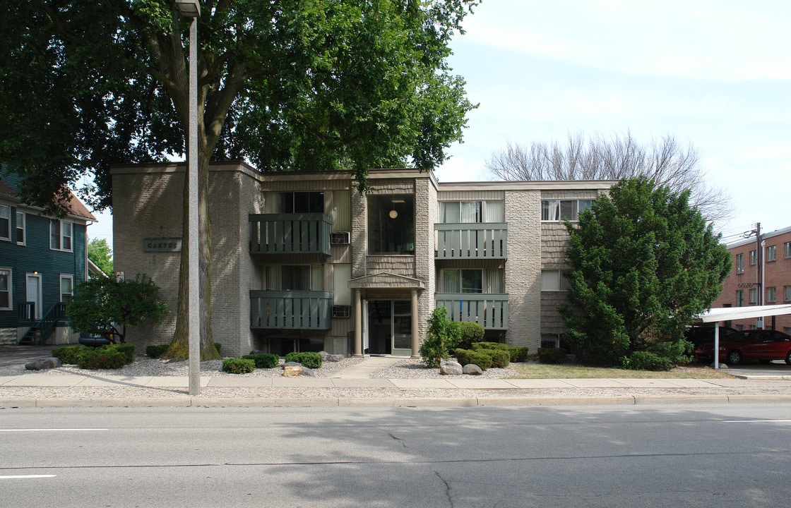 Campus View Apartments in East Lansing, MI - Building Photo