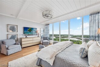 13925 Old Coast Rd in Naples, FL - Building Photo - Building Photo