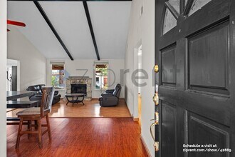 697 Auburn Dr in Vallejo, CA - Building Photo - Building Photo