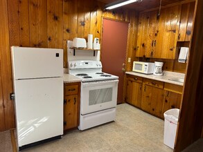 237 E White Mountain Blvd in Pinetop, AZ - Building Photo - Building Photo