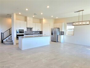 416 Clover Bar Ln in Las Vegas, NV - Building Photo - Building Photo