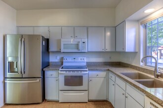 982 S Pantano Rd in Tucson, AZ - Foto de edificio - Building Photo