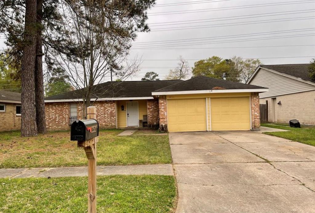 22527 Rockgate Dr in Spring, TX - Building Photo