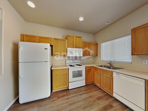 3506 N 130th Ave in Avondale, AZ - Building Photo - Building Photo