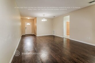 6233 Radford St in Spring Hill, FL - Building Photo - Building Photo