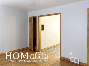 103 4th Ave SE in Mapleton, MN - Building Photo - Building Photo