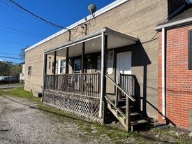 700 W 5th St in Corbin, KY - Building Photo