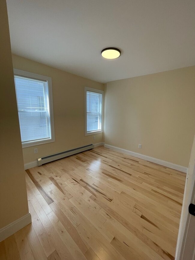 property at 178 N Champlain St