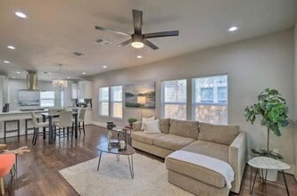 5224 Leeland St in Houston, TX - Foto de edificio - Building Photo