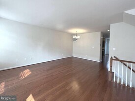 1009 Red Clover Rd in Gambrills, MD - Building Photo