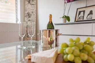 1050 Pennsylvania Ave in Miami Beach, FL - Building Photo - Building Photo